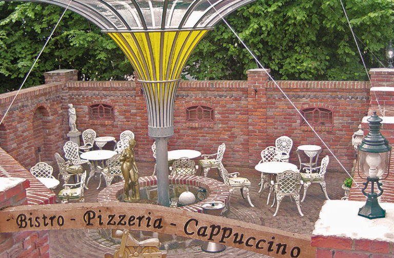 Bistro Cappuccino in Apen